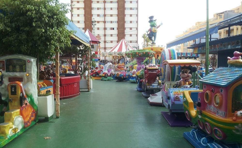 Cometa Center Benidorm Exterior foto